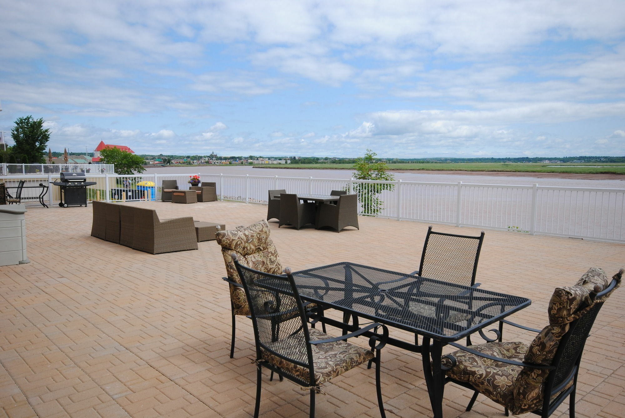 Premiere Suites Moncton Dış mekan fotoğraf
